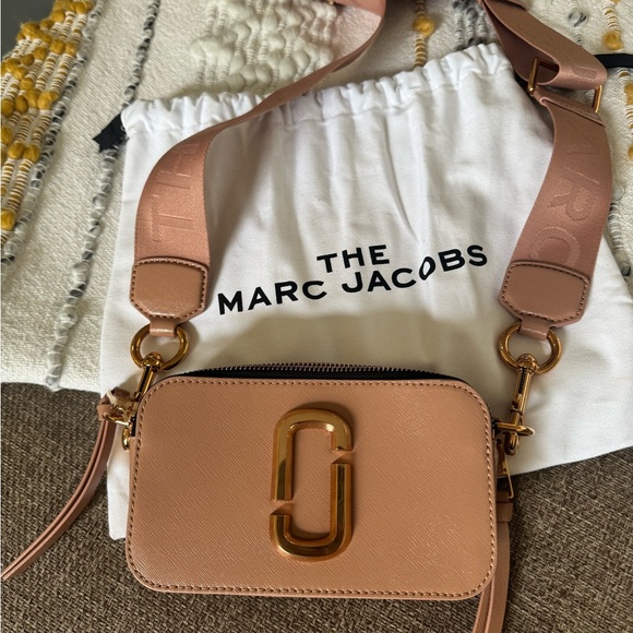 New without tags Marc Jacob’s cross bag - Picture 2 of 12